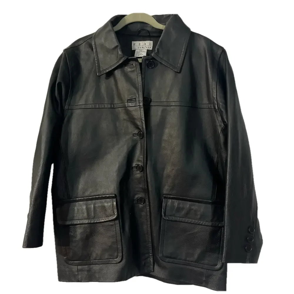 Real‎ Comfort Leather Coat with front pockets. men’s